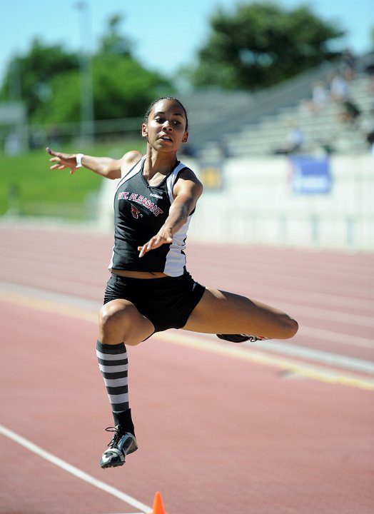 2010 CIF Friday044.JPG